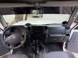 Toyota Land Cruiser 2010 exterior