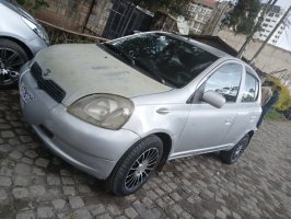 Toyota Land Cruiser 2001 exterior